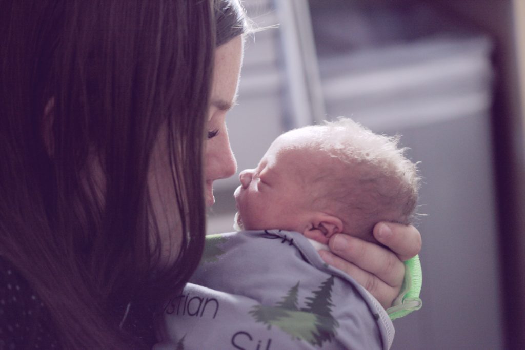 natural birth center, mom and baby