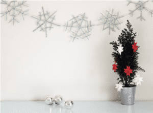 Top 10 Holiday Crafts Pipe Cleaner Garland