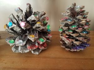 Pinecone Tree Top 10 Holiday Crafts