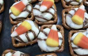 Easy Halloween-Themed Pretzel Candy Corn Kisses