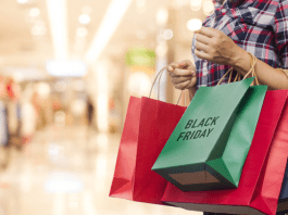 black friday shopping bags
